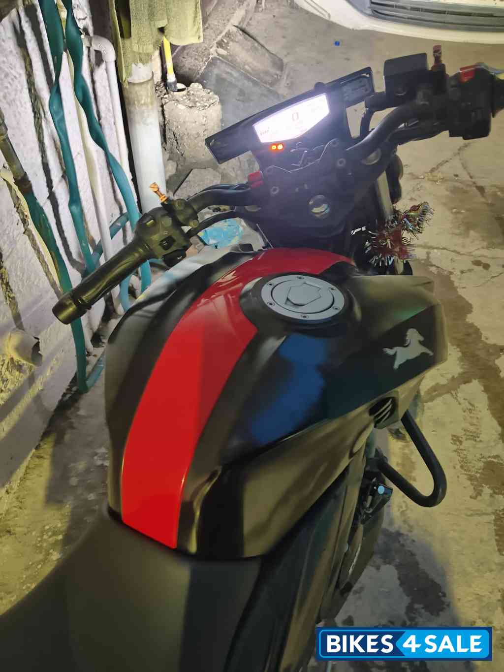 Red And Black TVS Apache RTR 160 4V Red And Black TVS Apache RTR 160 4V