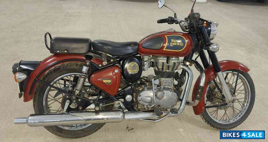 Chestnut Royal Enfield Classic 350 Chestnut Royal Enfield Classic 350