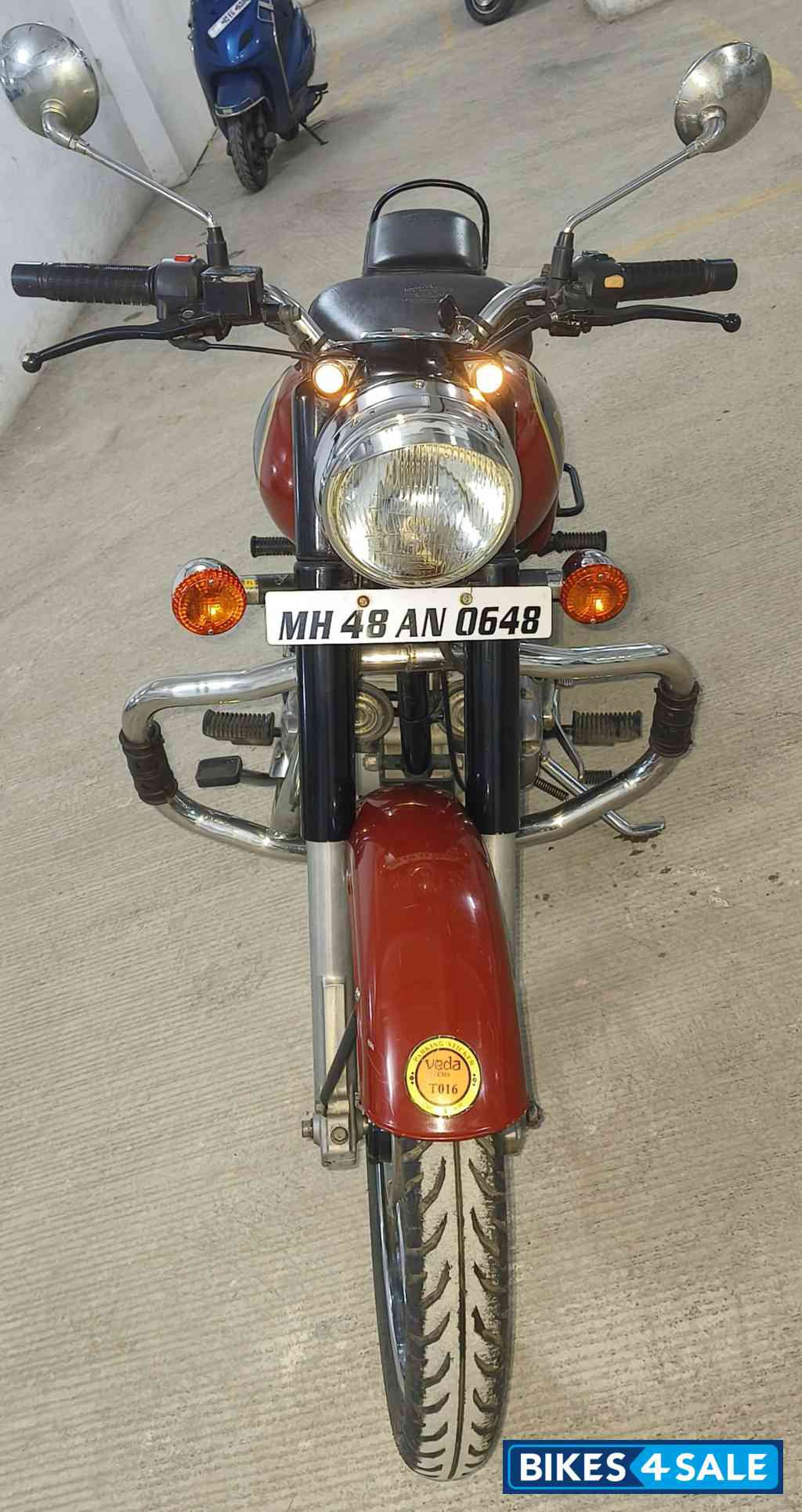 Chestnut Royal Enfield Classic 350 Chestnut Royal Enfield Classic 350