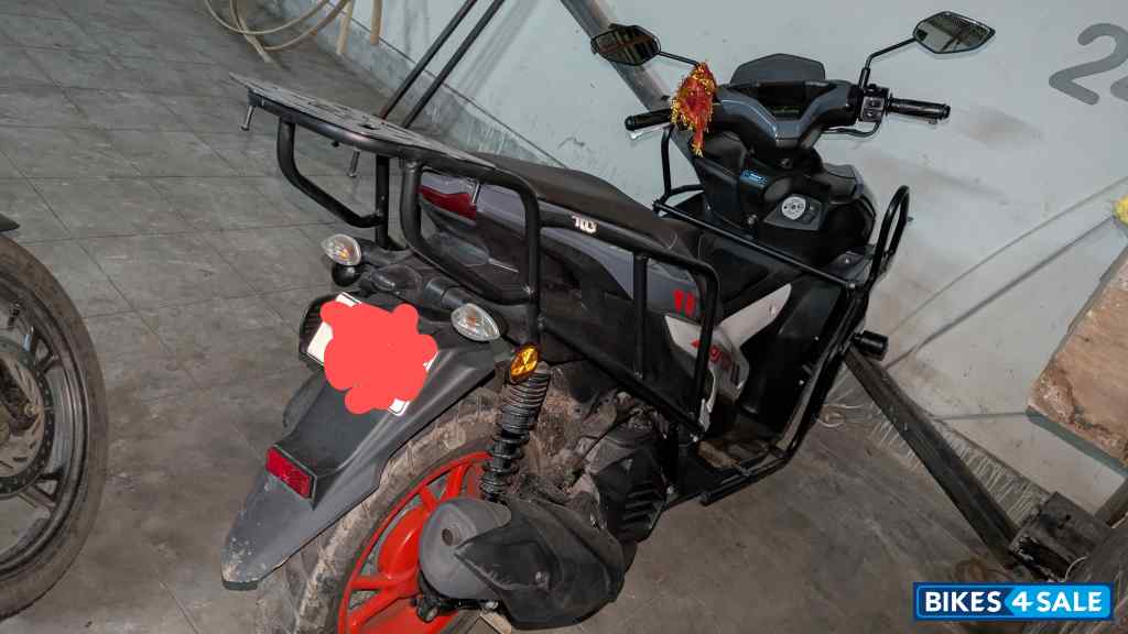 White And Orange Yamaha Aerox 155