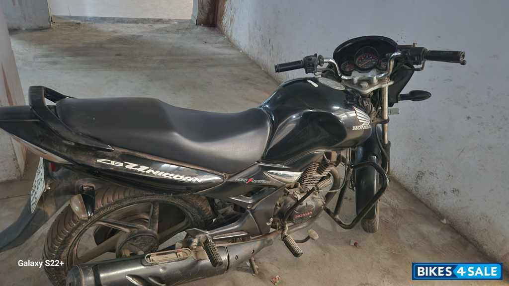 Honda CB Unicorn