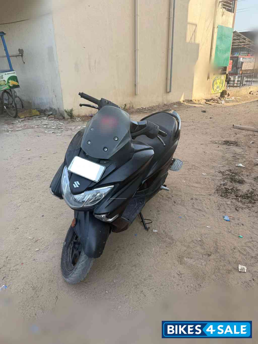 Black Suzuki Burgman Street BS6