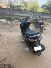 Black Suzuki Burgman Street BS6