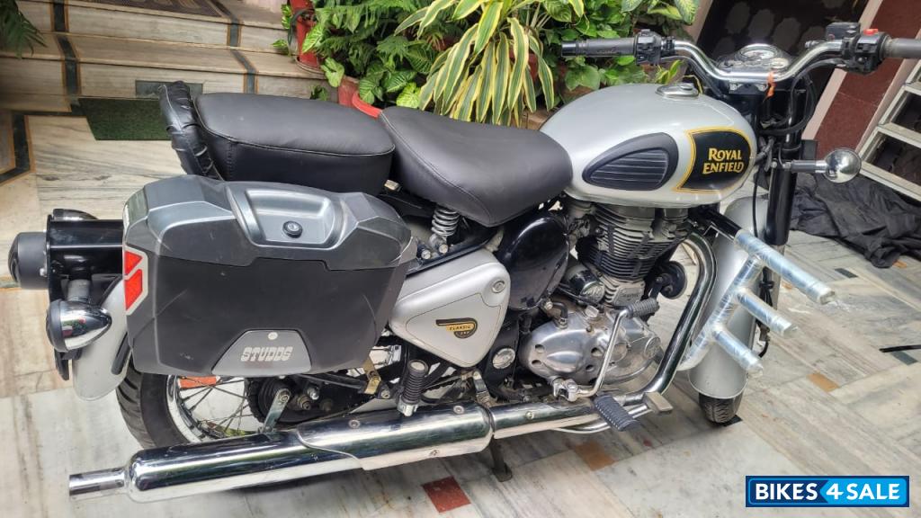 Royal Enfield Classic 350