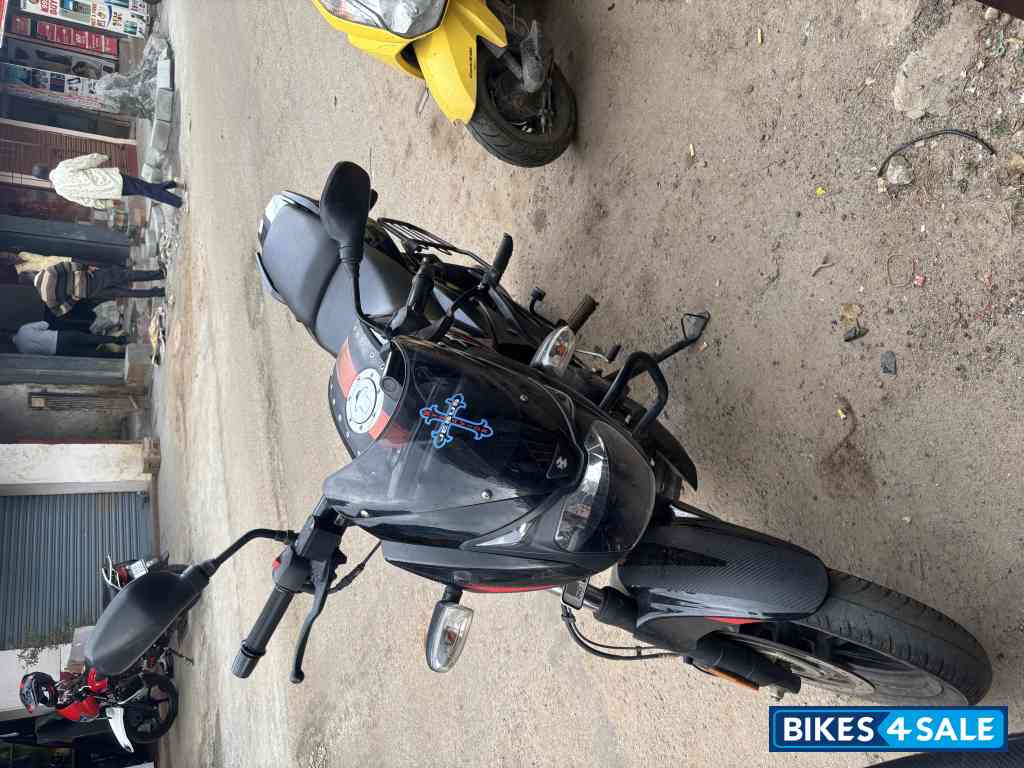 Bajaj Pulsar 150 BS6