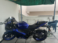 Blue Yamaha R15 V4