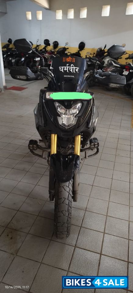 Black Honda CB200X 2023
