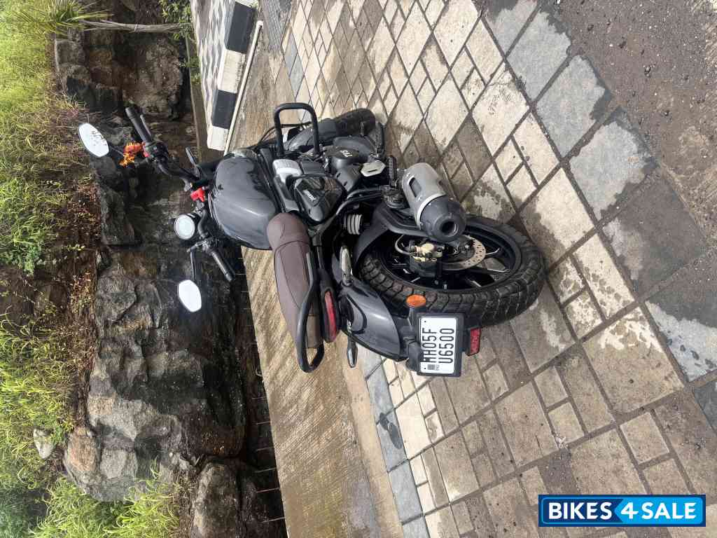 TVS Ronin SS TVS Ronin SS