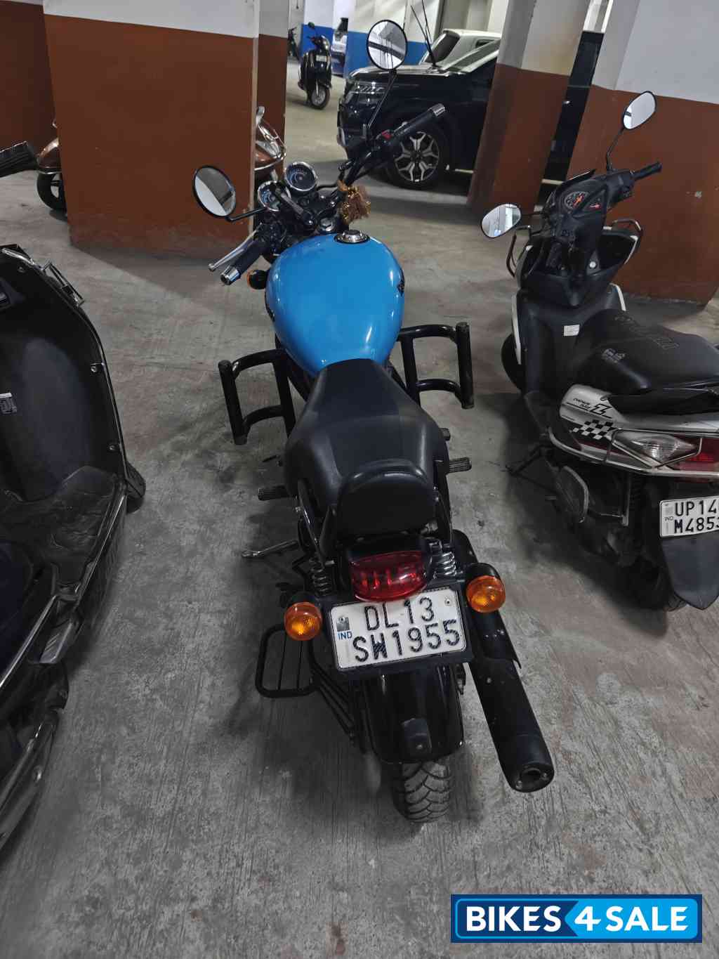 Blue Royal Enfield Thunderbird X 500
