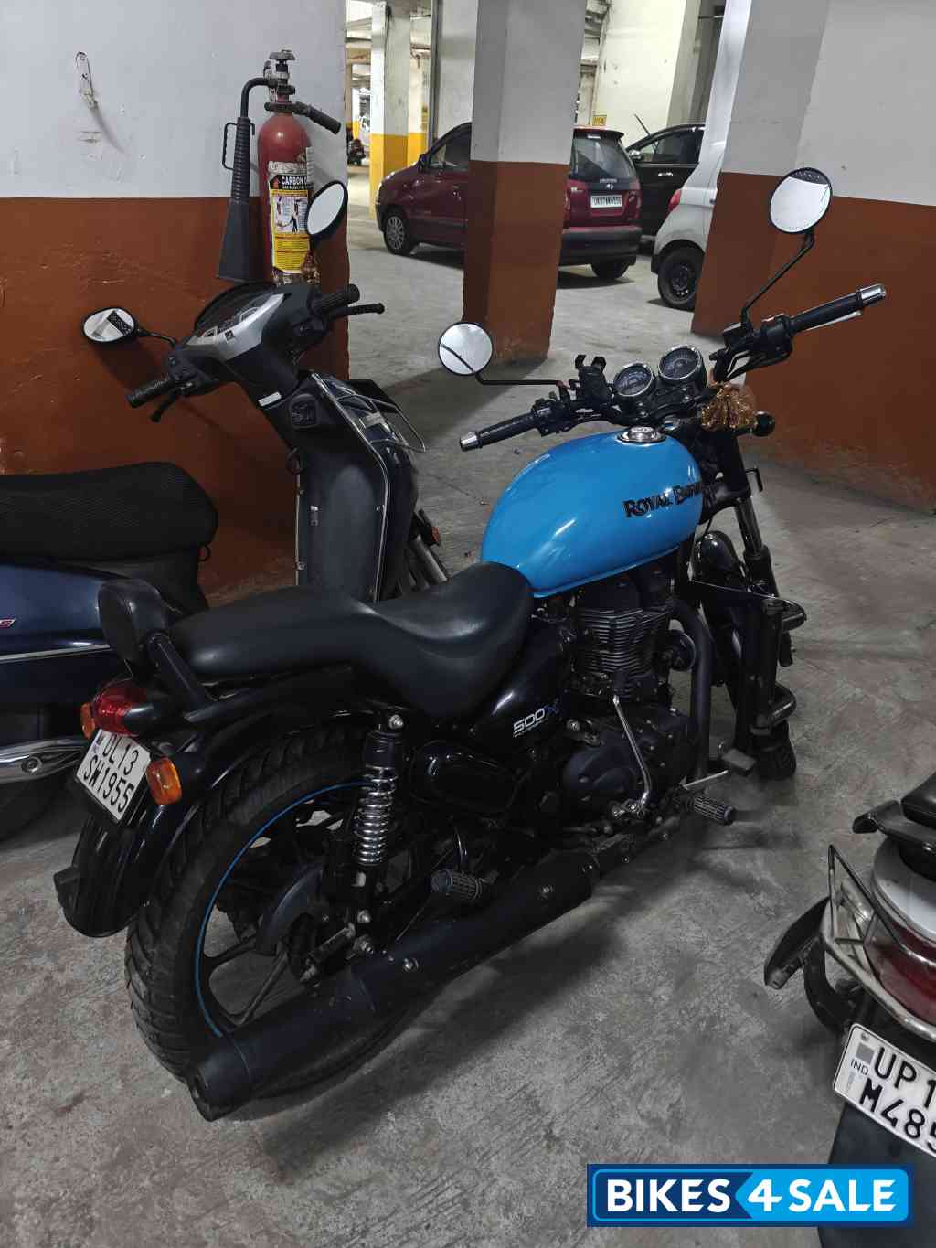 Blue Royal Enfield Thunderbird X 500