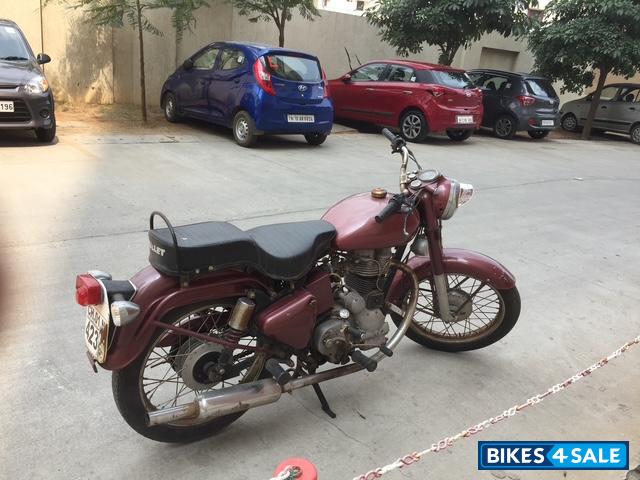 Maroon Royal Enfield Bullet Standard 350
