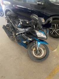 Cyan Blue Yamaha YZF R15 V2