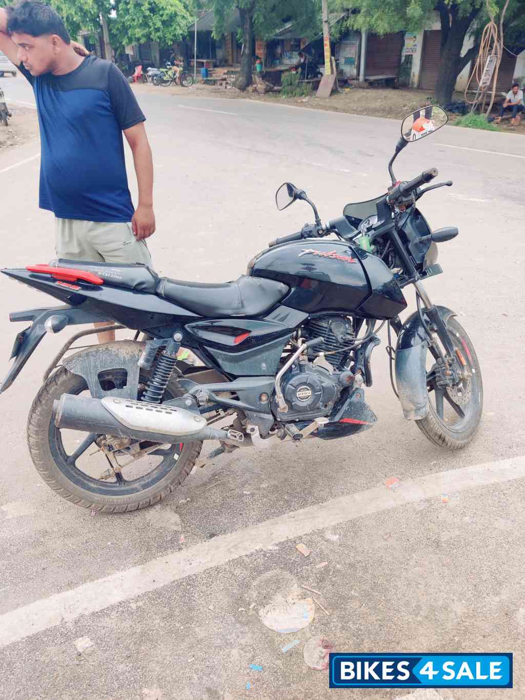 Bajaj Pulsar 125 Split Seat