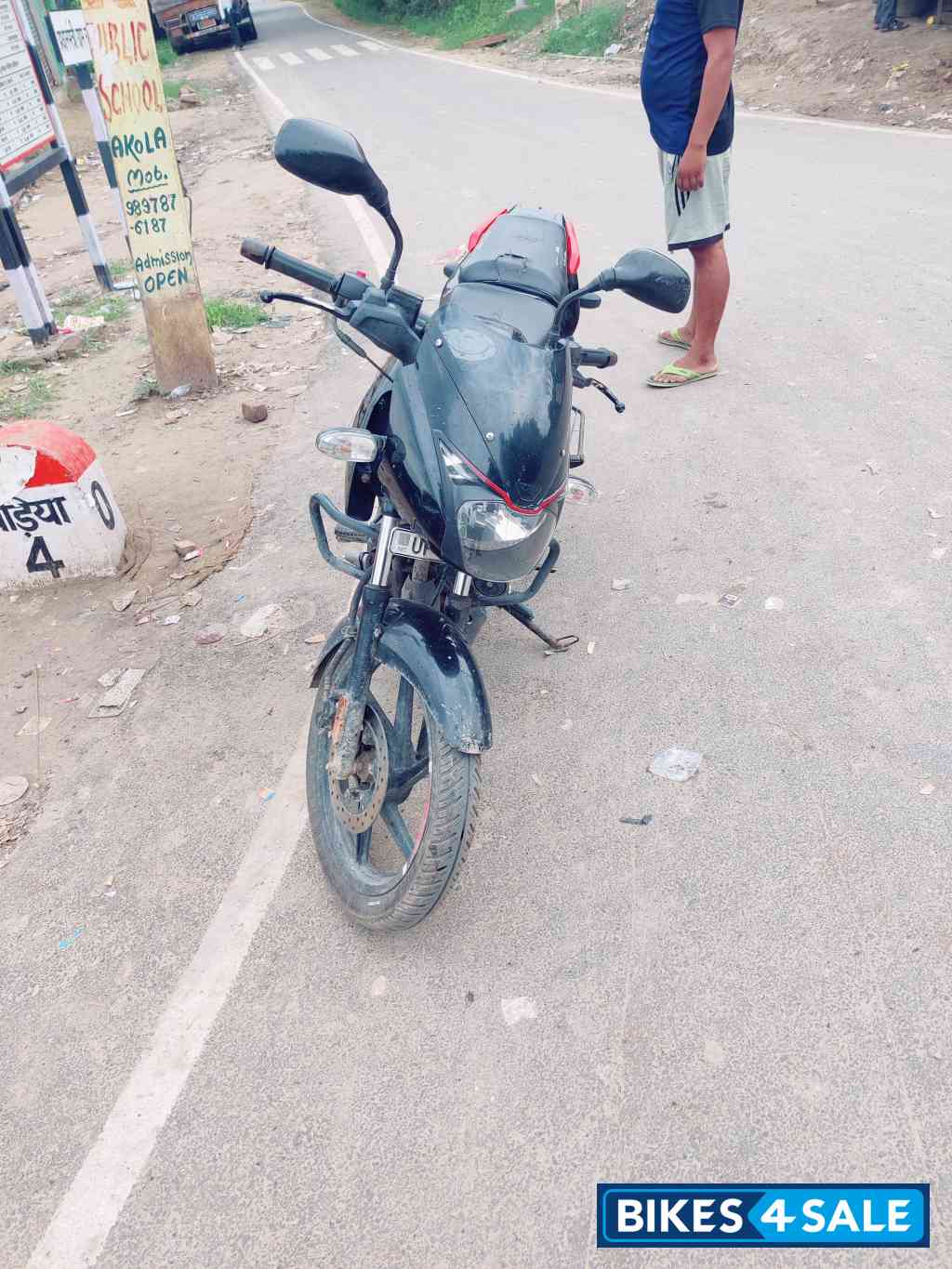 Bajaj Pulsar 125 Split Seat