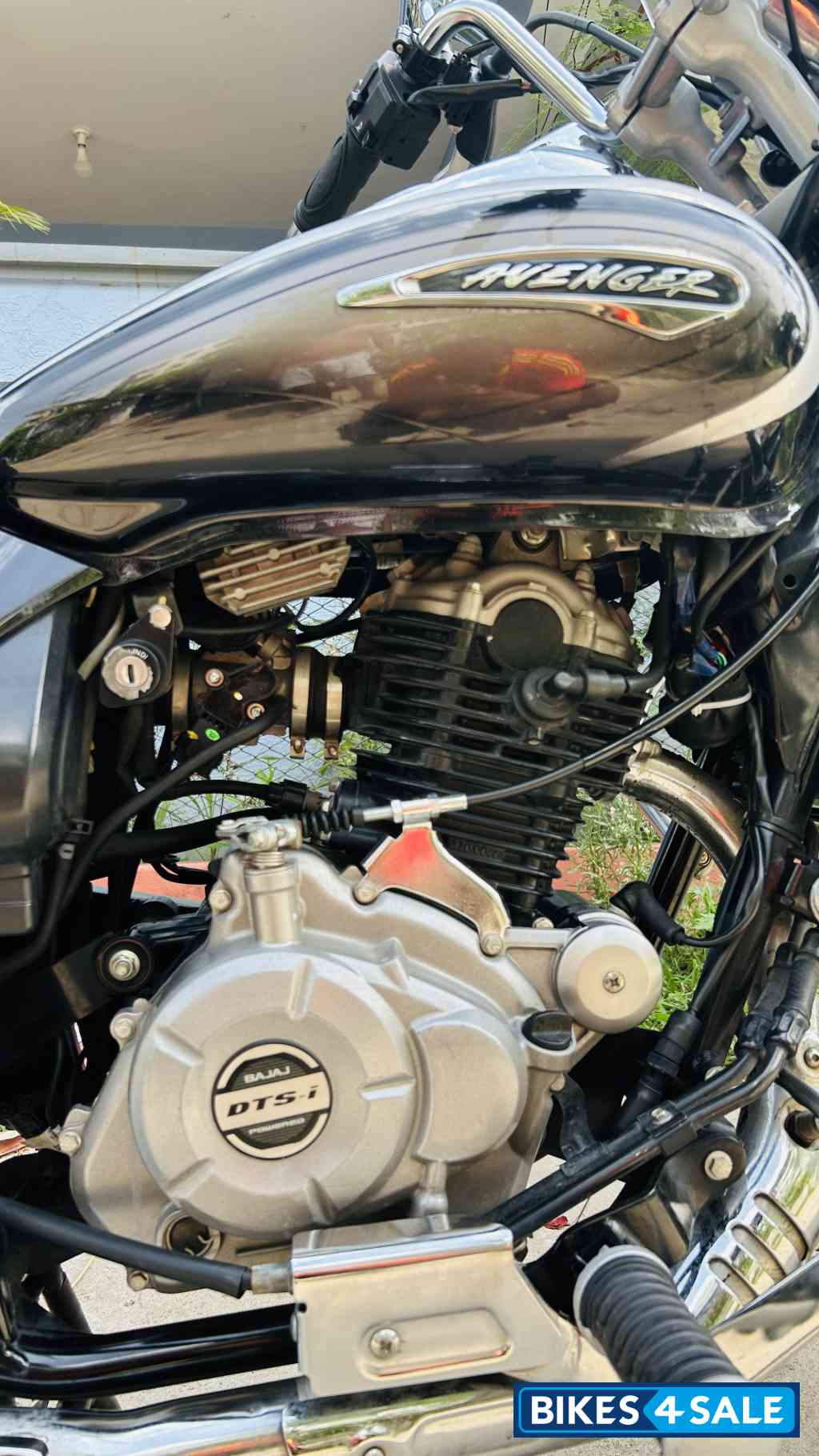 Bajaj Avenger Cruise 220 BS6