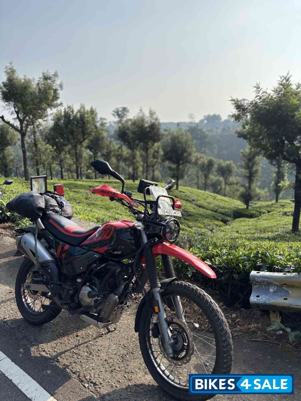 Red Hero Xpulse 200 4V