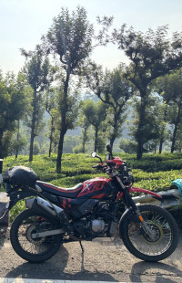 Red Hero Xpulse 200 4V