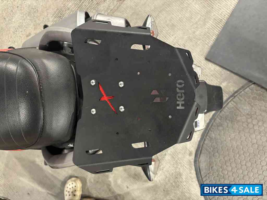 Red Hero Xpulse 200 4V