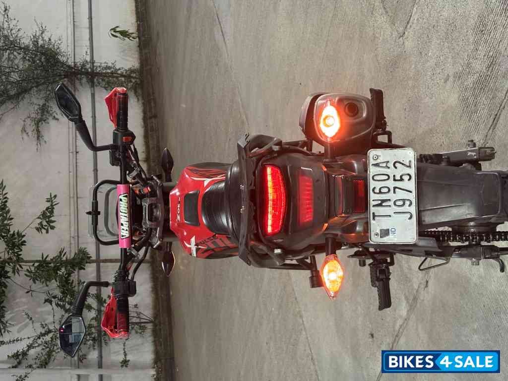 Red Hero Xpulse 200 4V