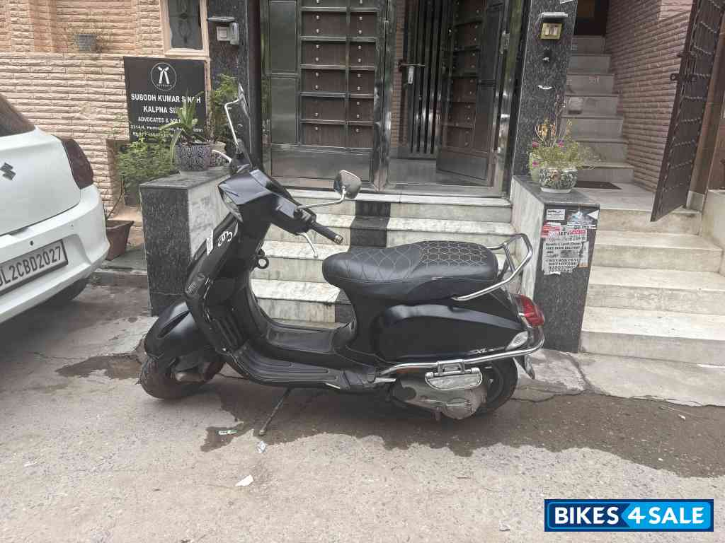 Vespa SXL 150