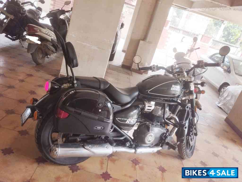 Royal Enfield Super Meteor 650