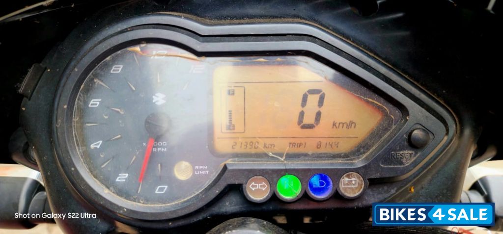 Black Bajaj Pulsar 180 DTSi