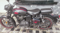 Black Royal Enfield Classic Stealth Black