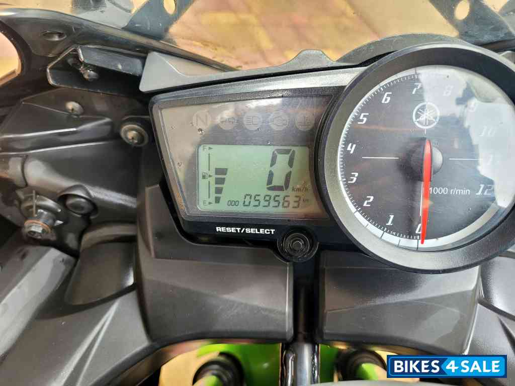 Spark Green Yamaha YZF R15 S