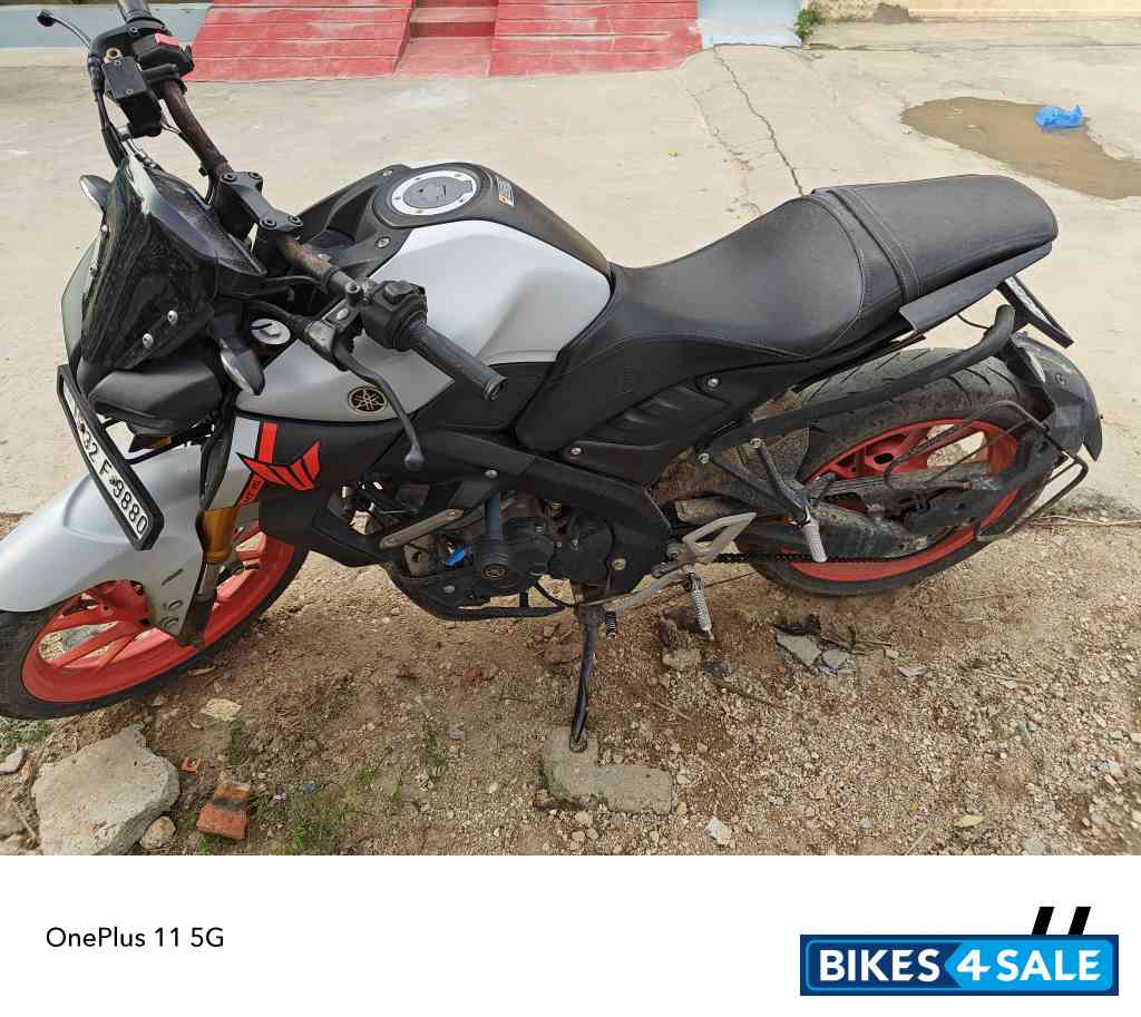 Light Grey Yamaha MT-15 Ver 2.0