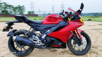 Yamaha R15 V4