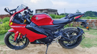 Yamaha R15 V4