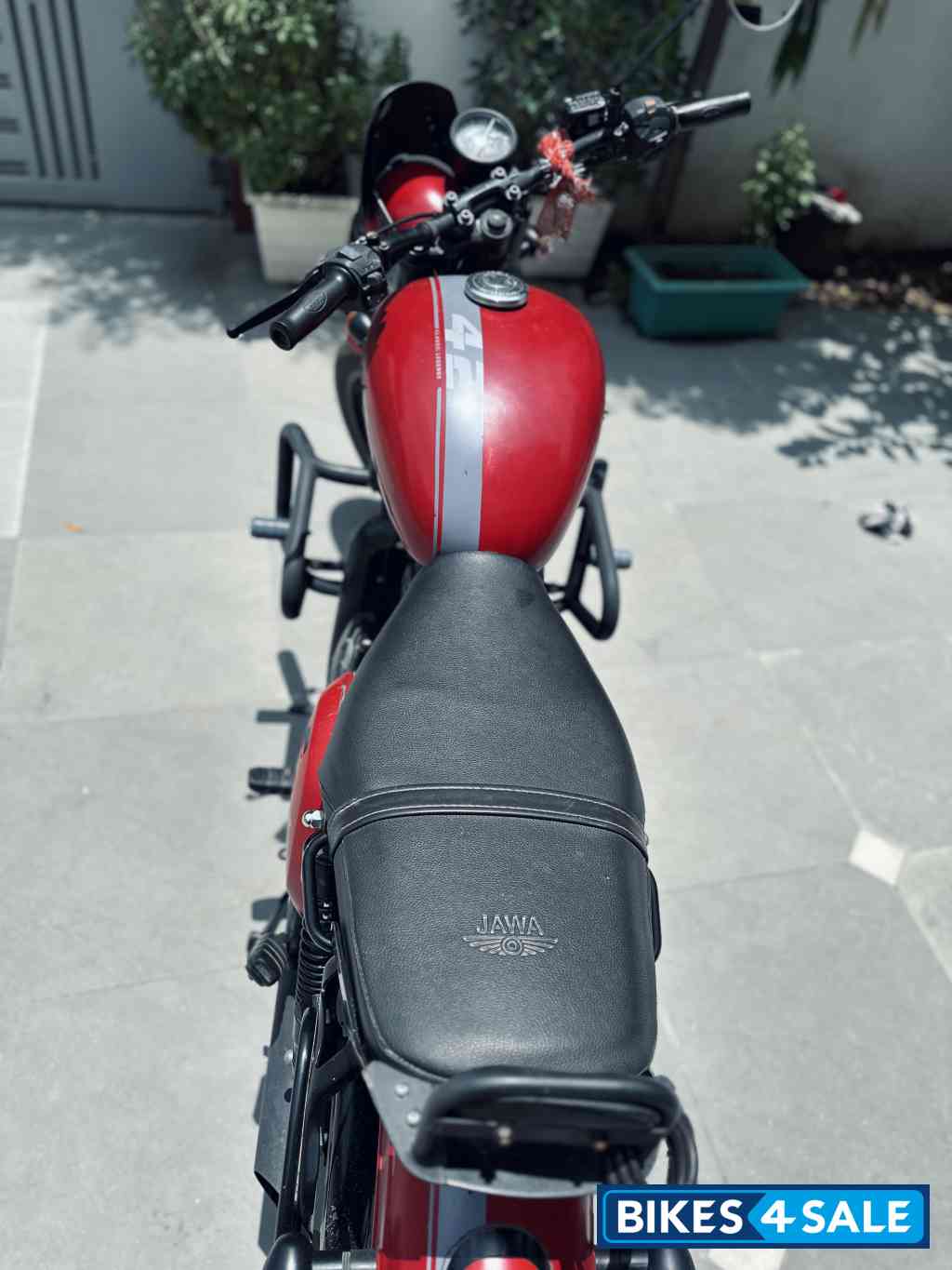 Jawa 42 Dual Channel ABS Orion Red