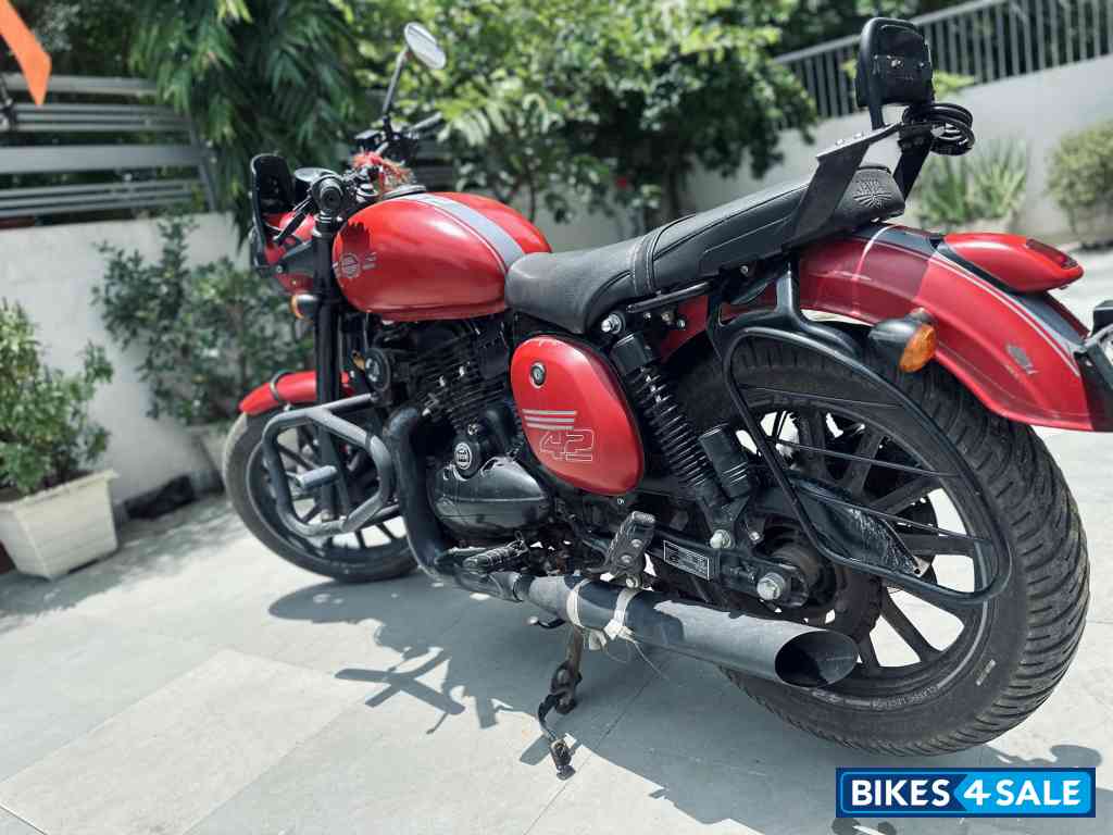 Jawa 42 Dual Channel ABS Orion Red