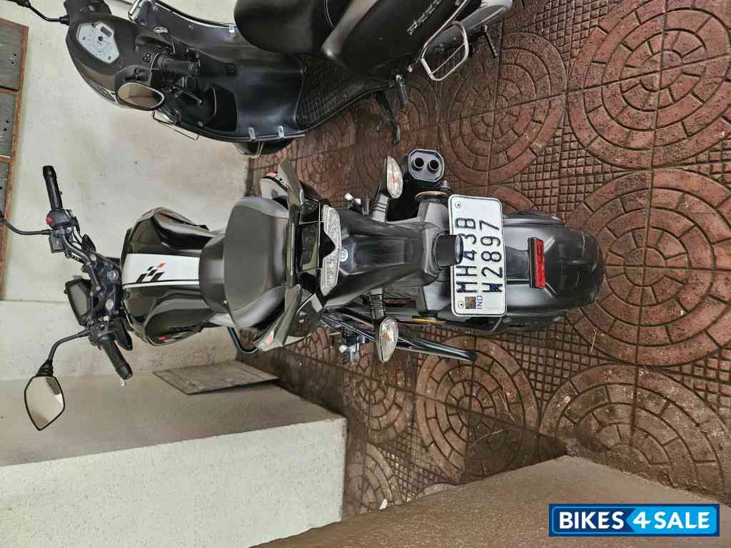 TVS Apache RTR 160 4V BS6