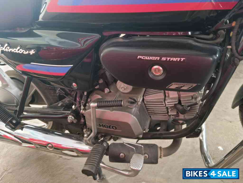 Black Hero Splendor iSmart