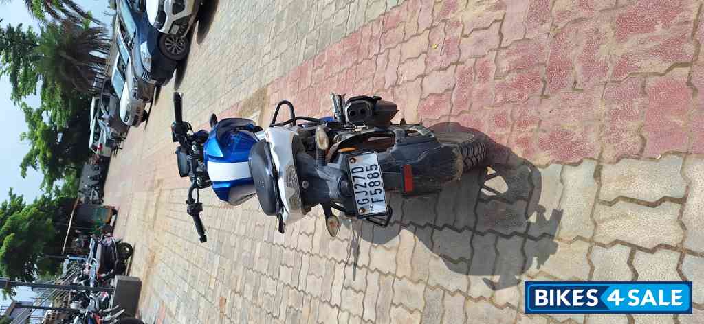 Blue&white TVS Apache RTR 160 4V