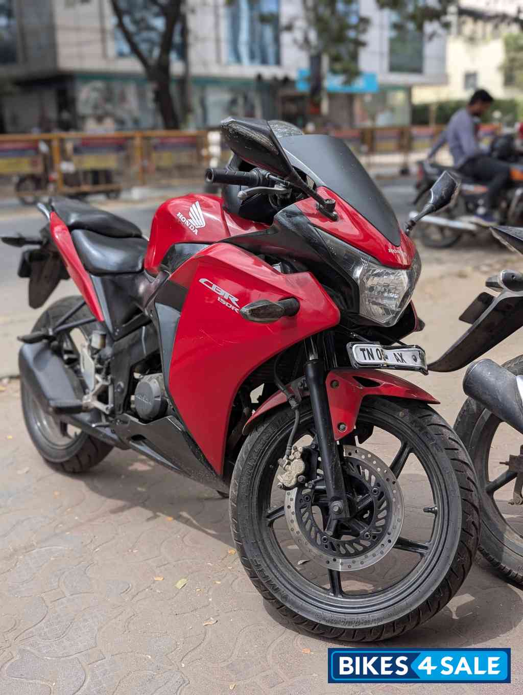 Red Honda CBR 150R