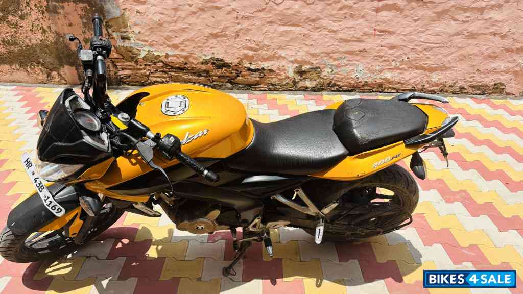 Yellow Bajaj Pulsar 200 DTSi