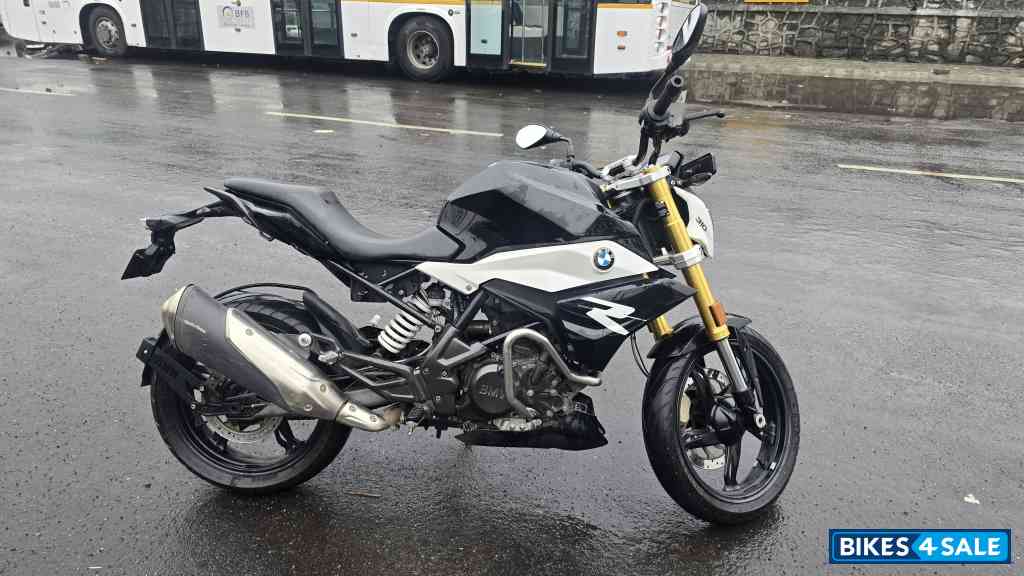 BMW G 310 R