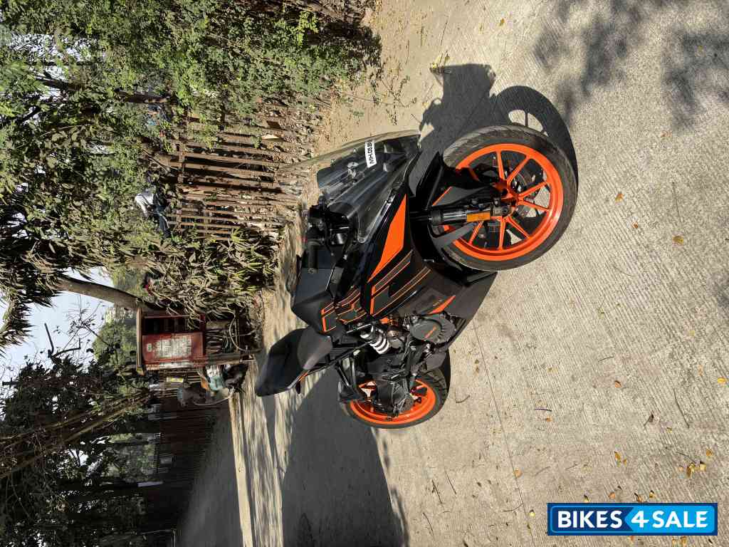 Black And Orange KTM RC 200