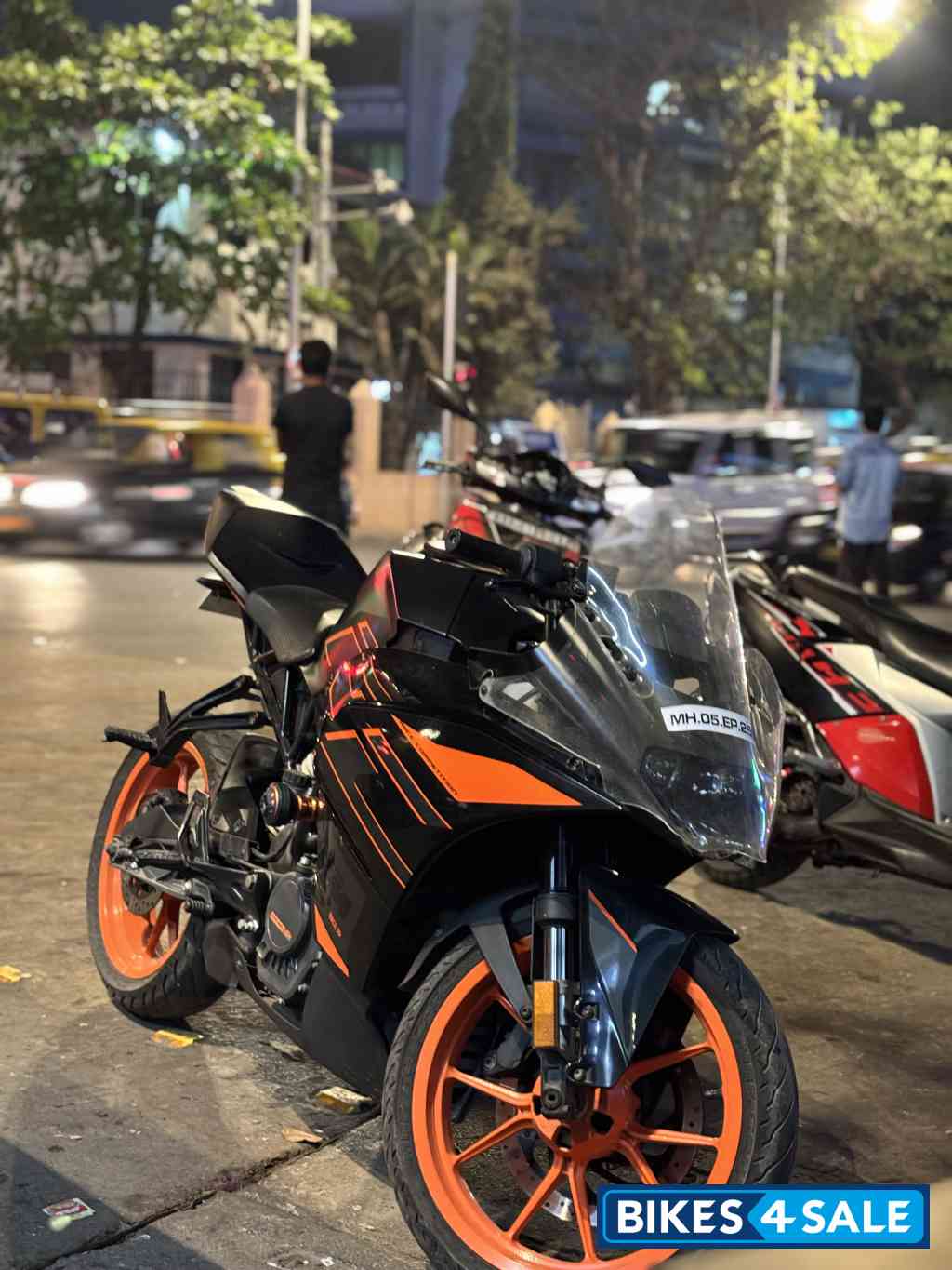 Black And Orange KTM RC 200
