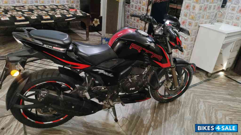 Red Black TVS Apache RTR 200 4V ABS Race Edition 2.0