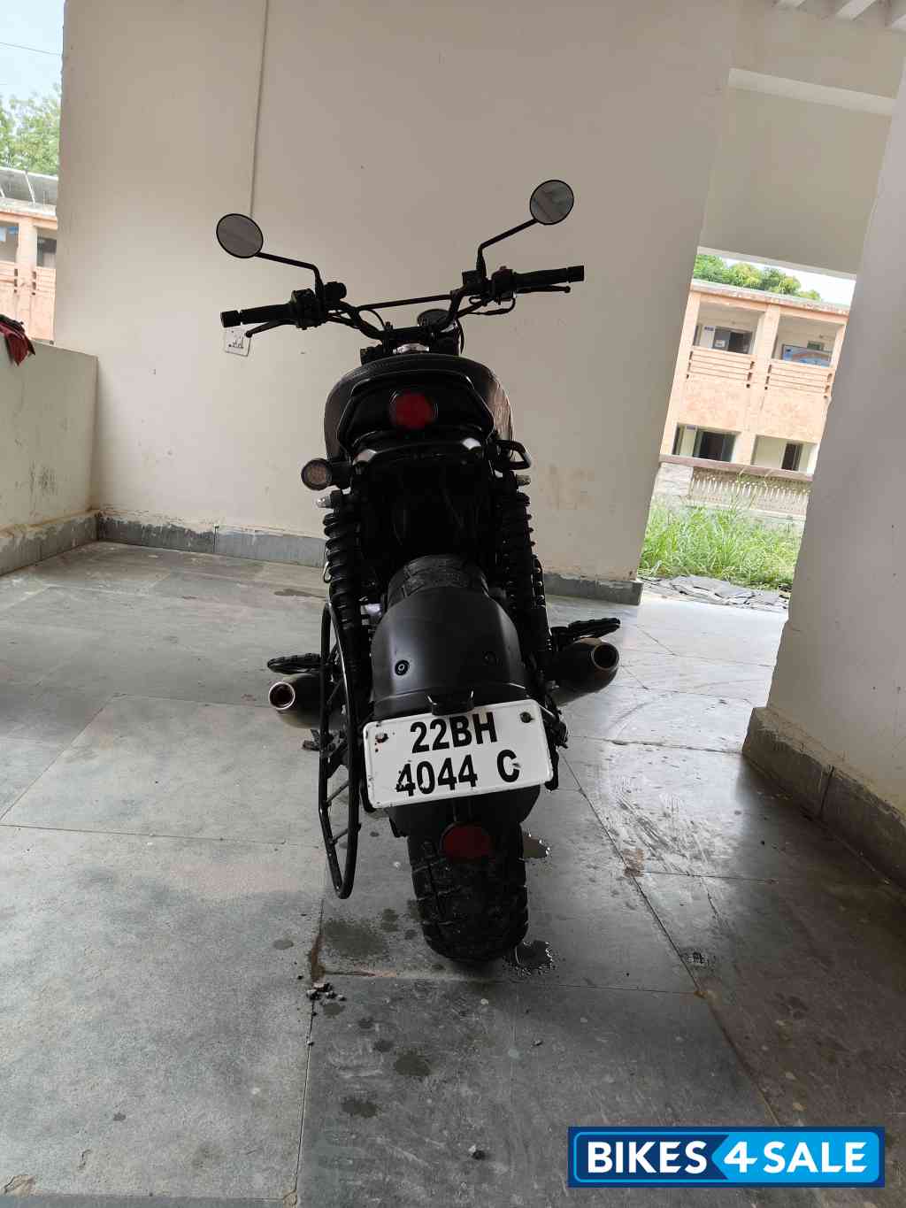 Rebel Red Yezdi Scrambler Dual Tone