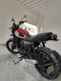 Rebel Red Yezdi Scrambler Dual Tone