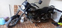 Bajaj Avenger Street 180