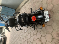 Stealer Black Royal Enfield Meteor 350 Stellar