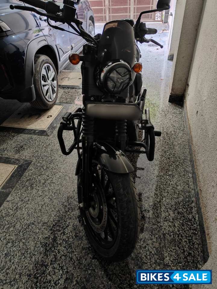 Hunter Green Yezdi Roadster Dark