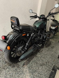 Hunter Green Yezdi Roadster Dark