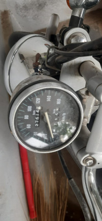 Black Bajaj Avenger 220 DTS-i