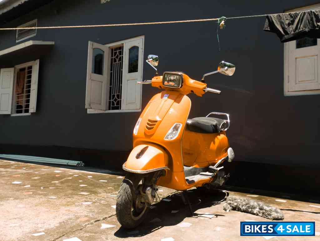 Vespa SXL 150
